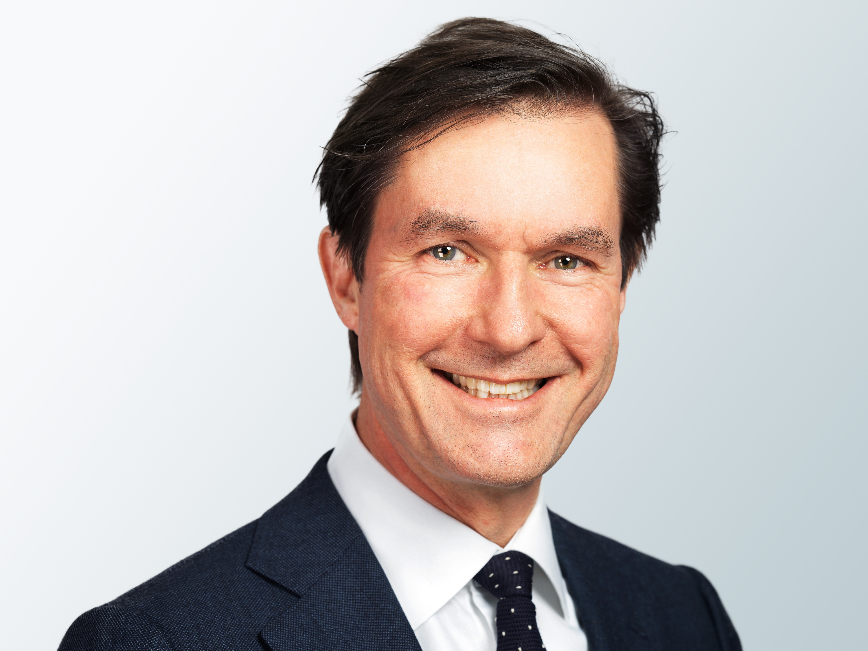 ROBERT VAN MUIJEN LR